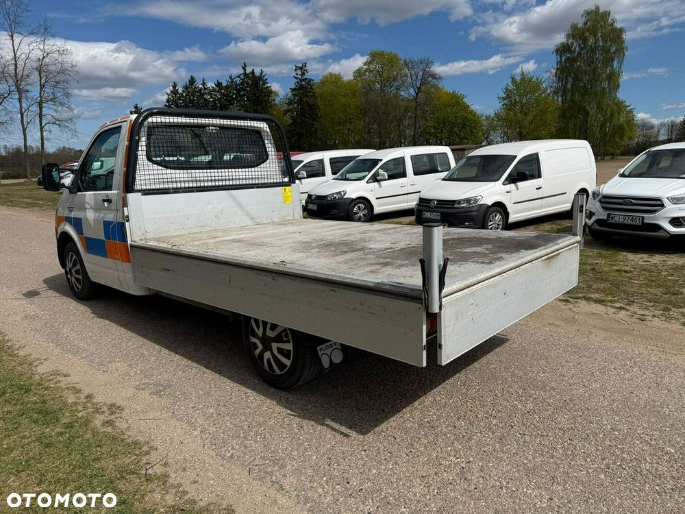 Volkswagen Transporter - 15
