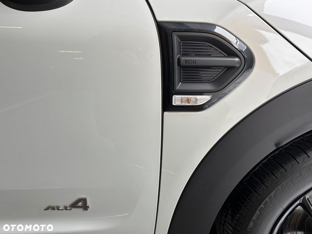 MINI Countryman Cooper ALL4 John Cooper Works Trim - 25