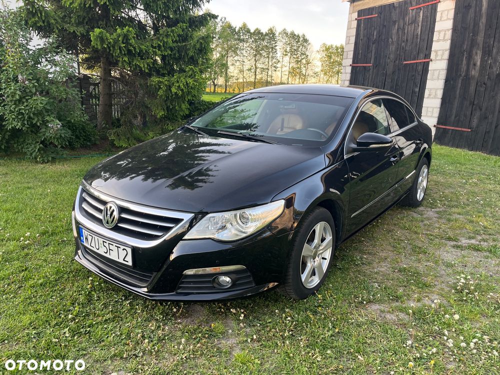 Volkswagen Passat 2.0 TDI DPF Highline - 11