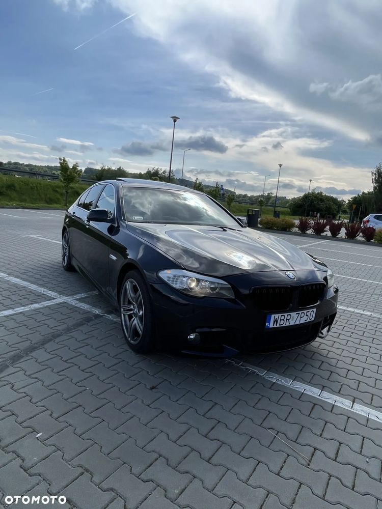 BMW Seria 5 528i - 3