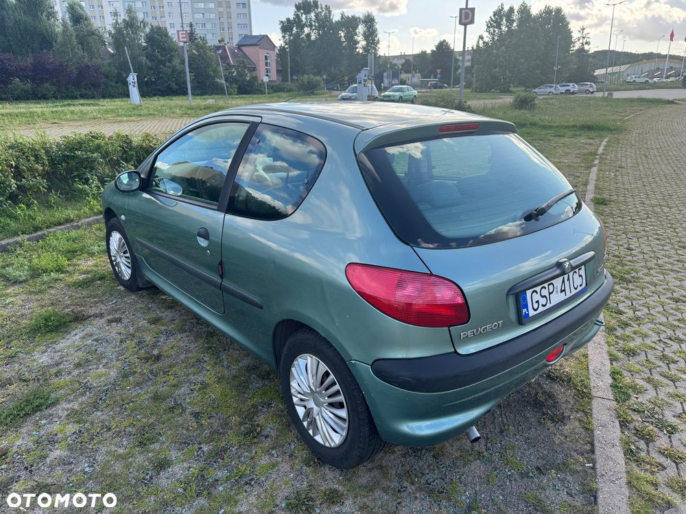 Peugeot 206 1.1 XR - 3