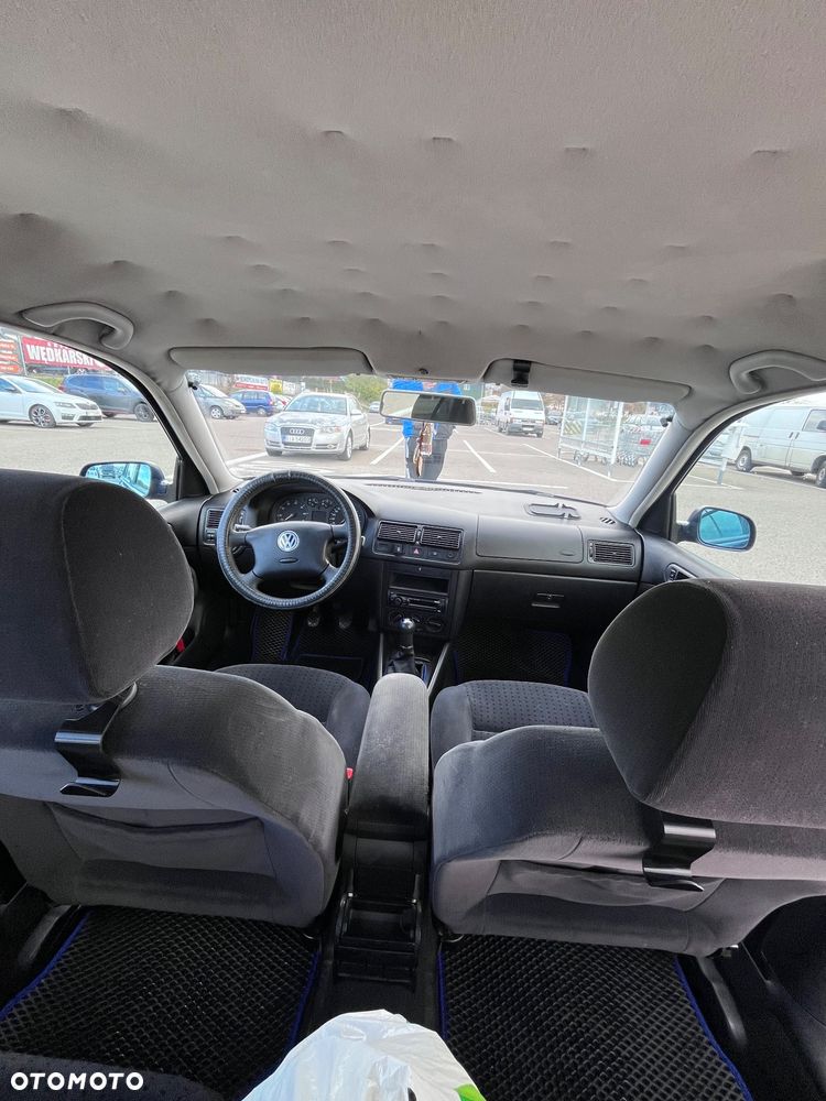 Volkswagen Golf 1.6 Basis - 12