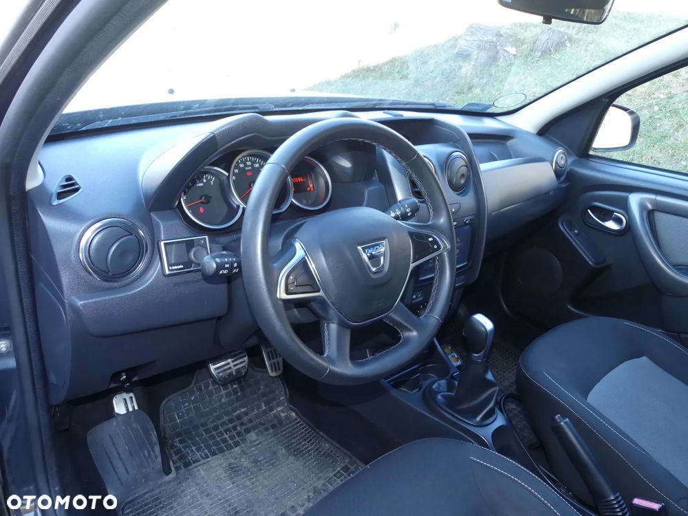 Dacia Duster 1.6 SCe Outdoor 4x4 S&S - 27