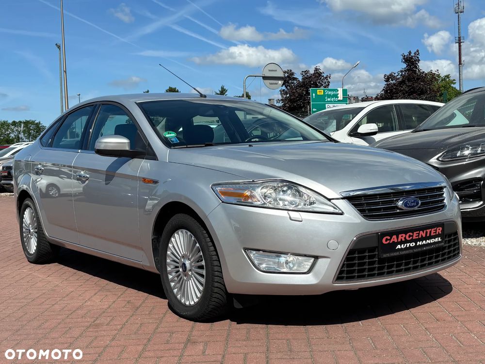 Ford Mondeo 2.0 Ghia - 2