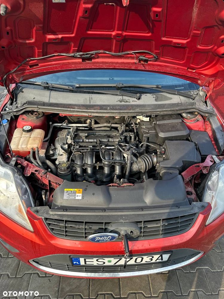 Ford Focus 1.6 Ti-VCT Ghia - 24