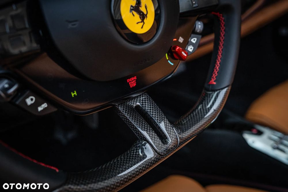 Ferrari SF90 Spider - 29