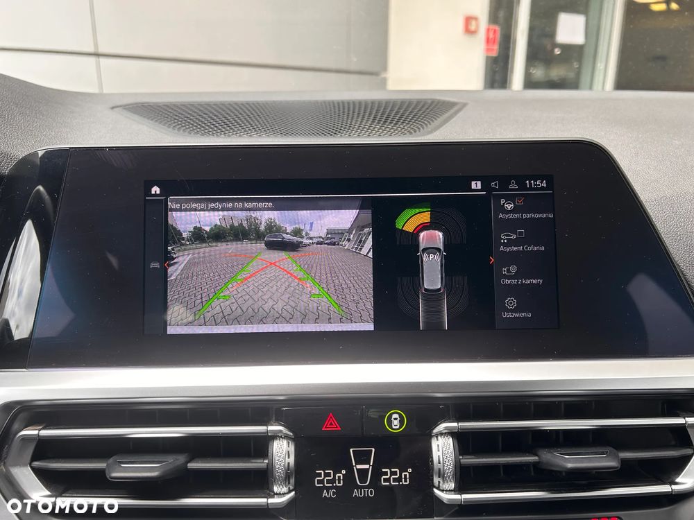 BMW Seria 3 318d MHEV M Sport - 29