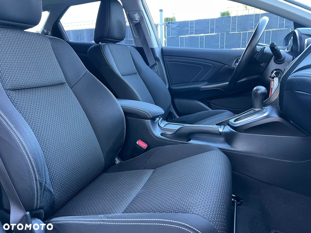 Honda Civic 1.8 i-VTEC Automatik Sport Black Edition - 33
