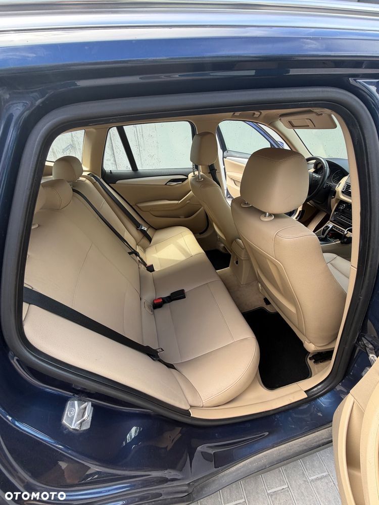 BMW X1 xDrive20d - 6