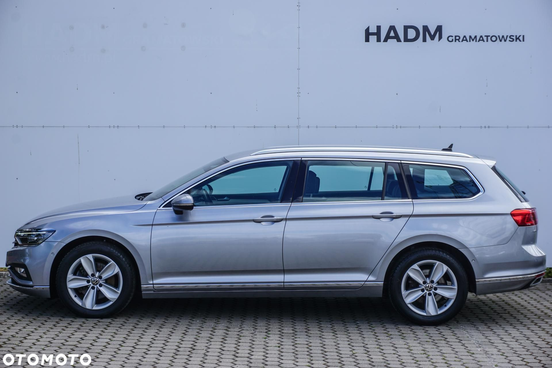 Volkswagen Passat 2.0 TDI EVO Elegance DSG - 6