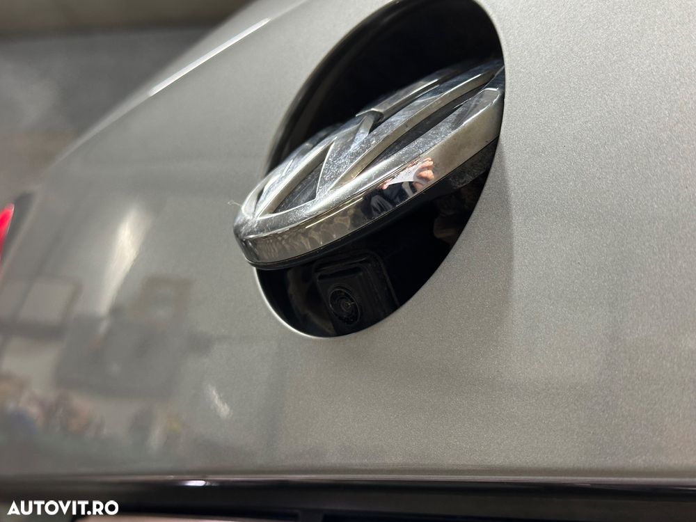 Volkswagen Passat Alltrack 2.0 TDI DSG 4Motion - 13