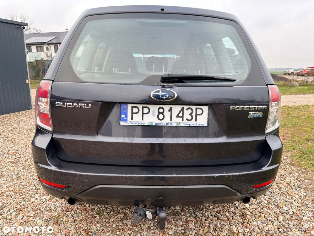 Subaru Forester 2.0D VR 000 Euro5 - 9