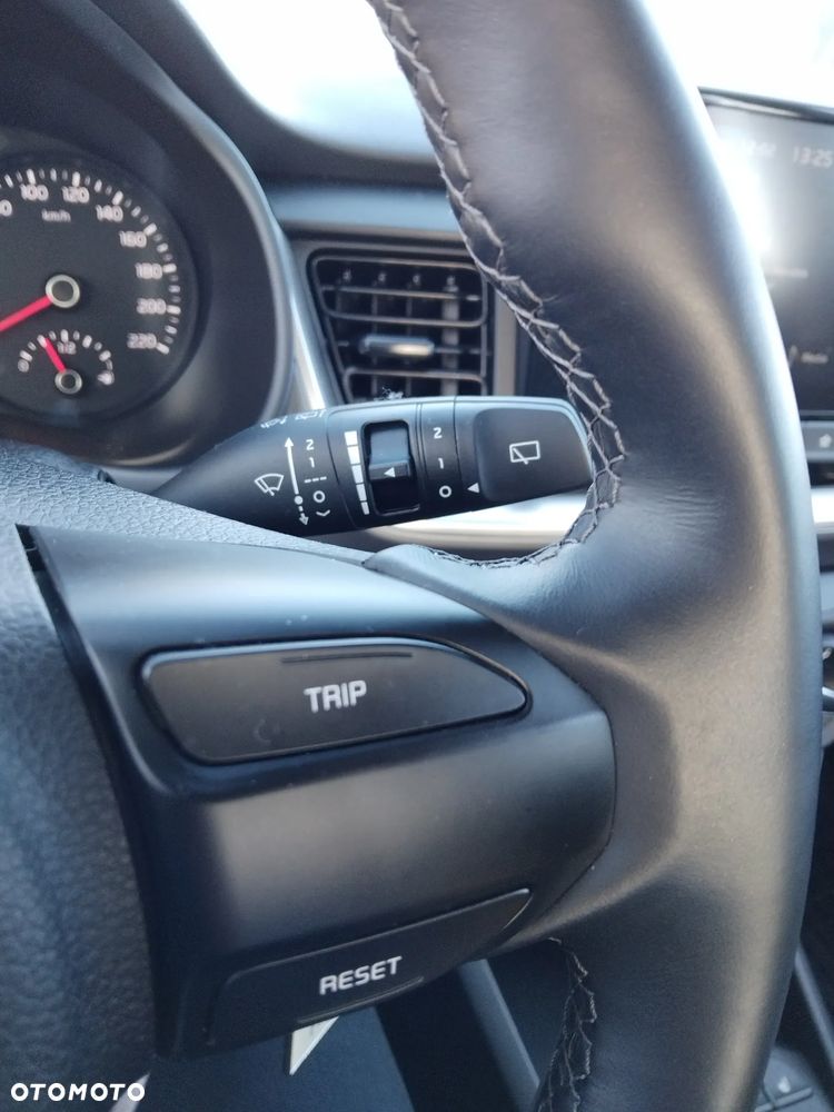 Kia Stonic 1.2 M - 13