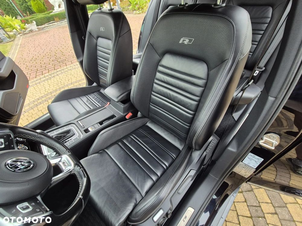 Volkswagen Passat - 29
