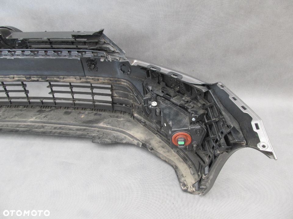 Zderzak przedni VW Golf Sportsvan 14 - 18 Pdc 4-otwory LD7S - 17