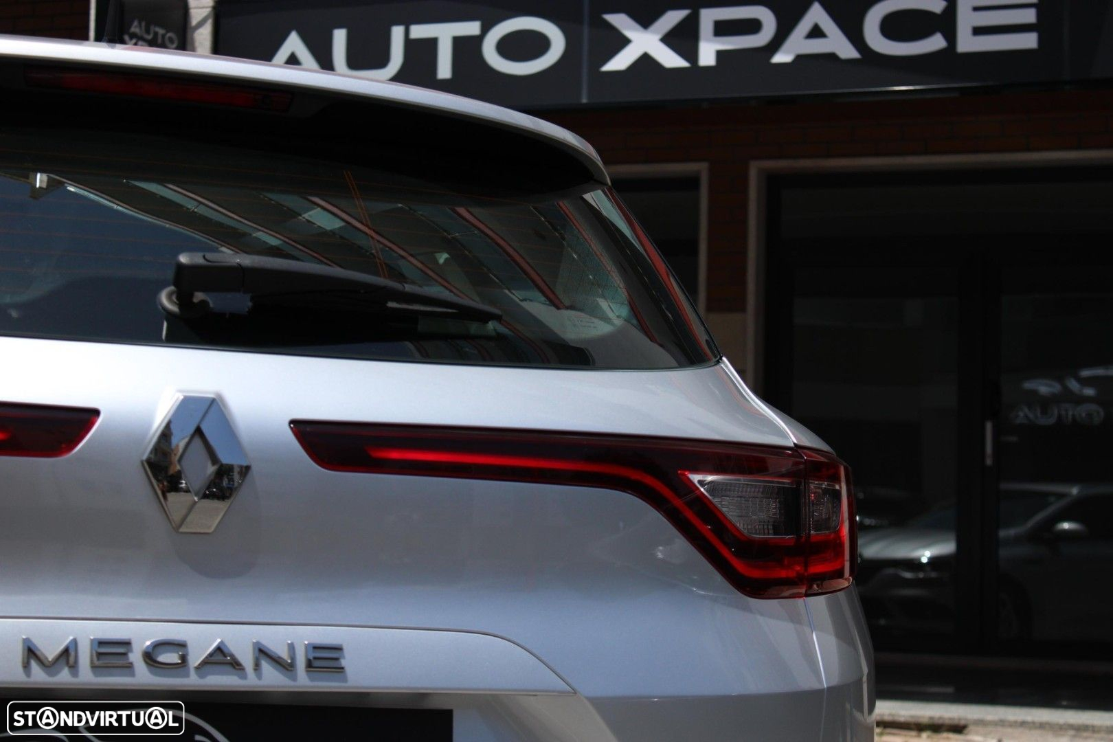 Renault Mégane Sport Tourer 1.5 dCi Limited EDC - 12