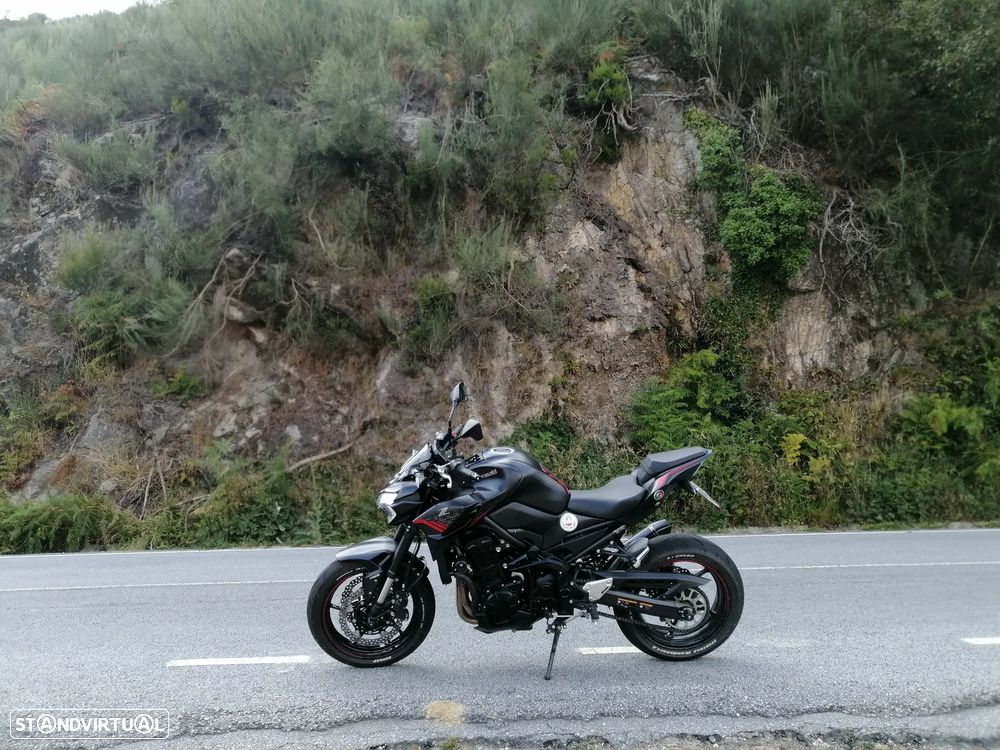 Kawasaki Z Z900 - 7