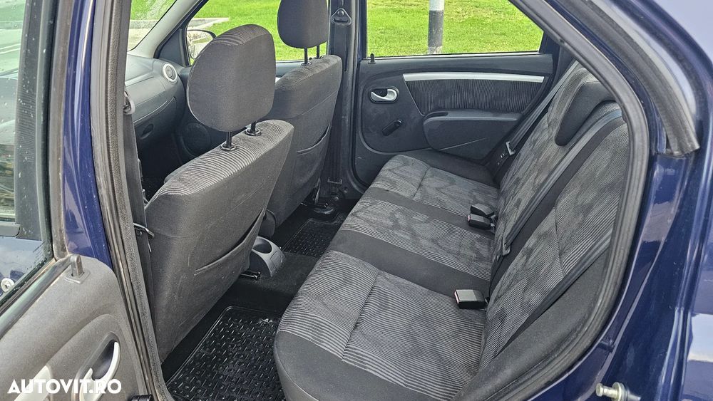 Dacia Logan Express 1.6 MPI - 18