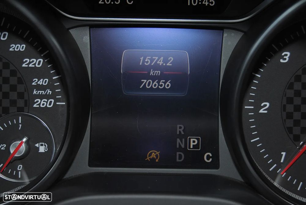Mercedes-Benz A 180 d Urban Aut. - 34