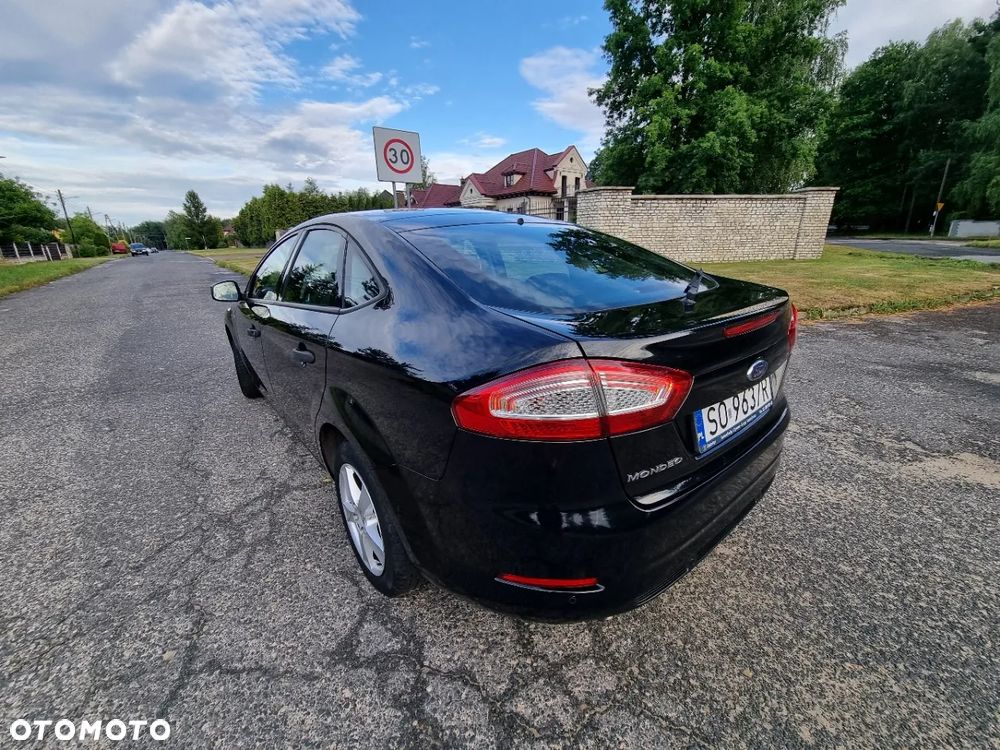 Ford Mondeo 1.6 TDCi Ambiente - 3