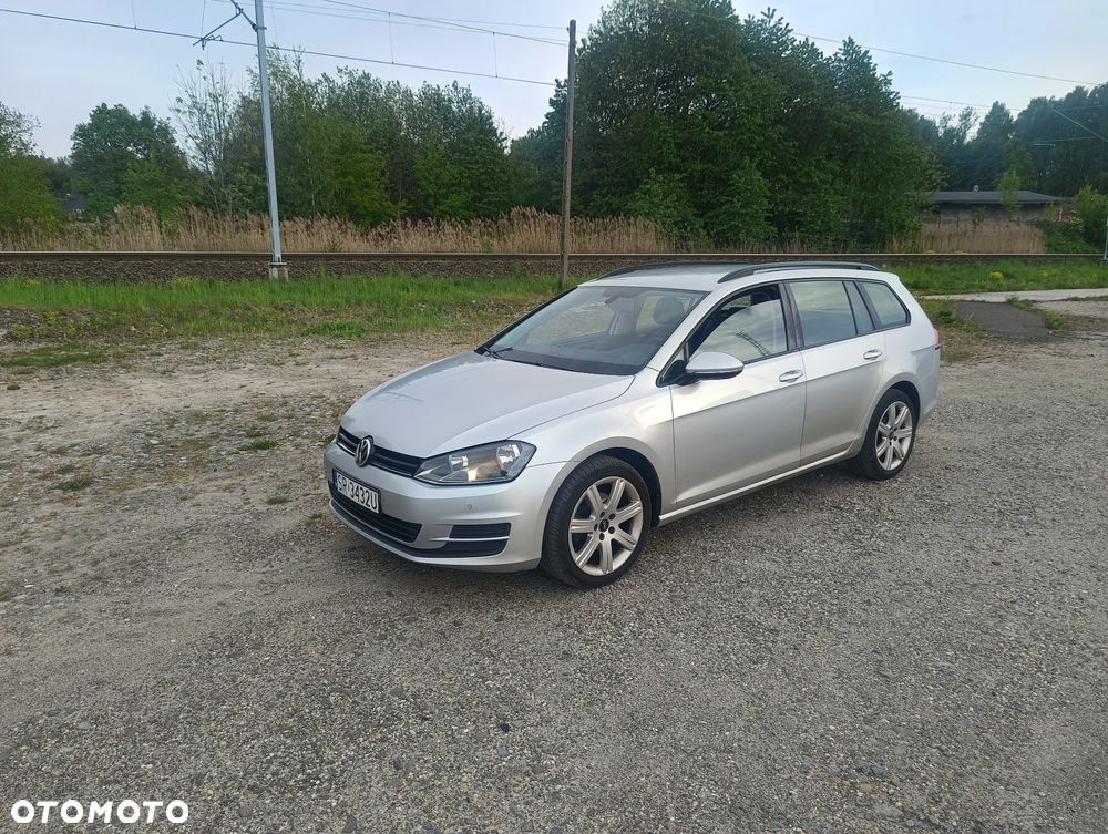 Volkswagen Golf 1.6 TDI BlueMotion Trendline - 5