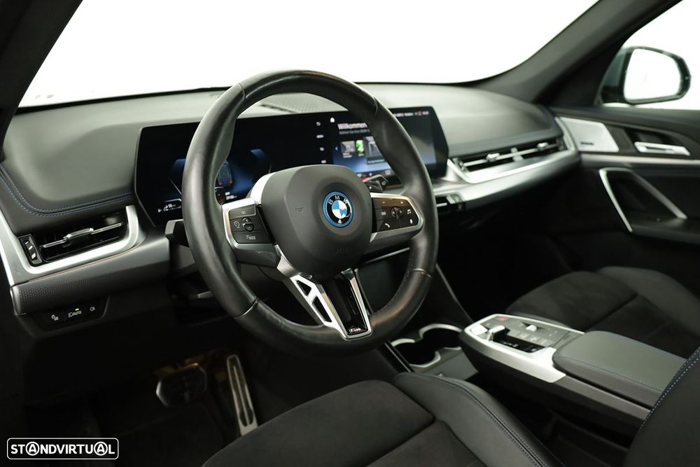 BMW X1 xDrive25e Pack Desportivo M - 6