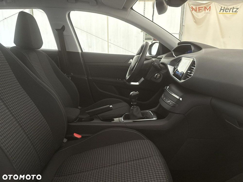 Peugeot 308 - 22