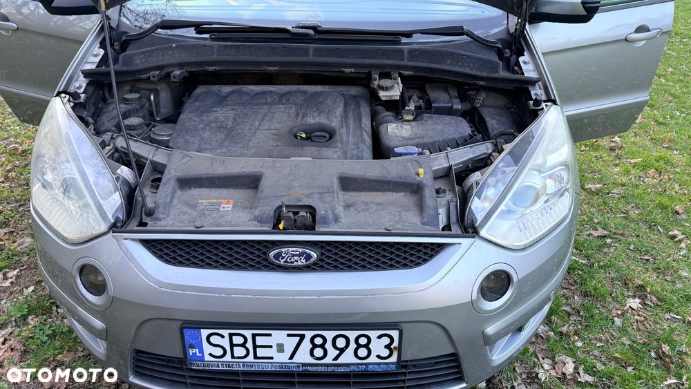 Ford S-Max 2.0 TDCi Titanium - 24