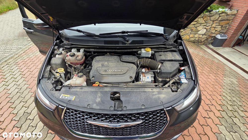 Chrysler Pacifica - 7