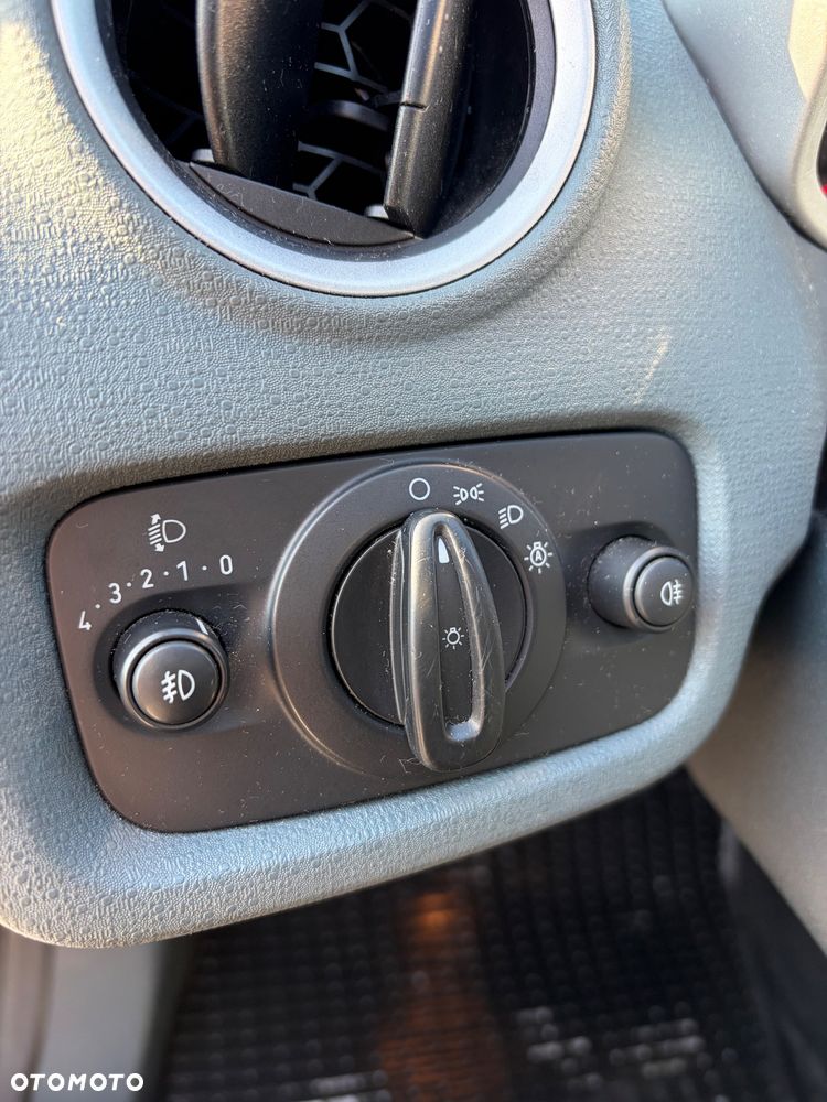 Ford Fiesta 1.4 Titanium - 13