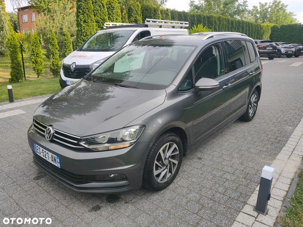 Volkswagen Touran - 2