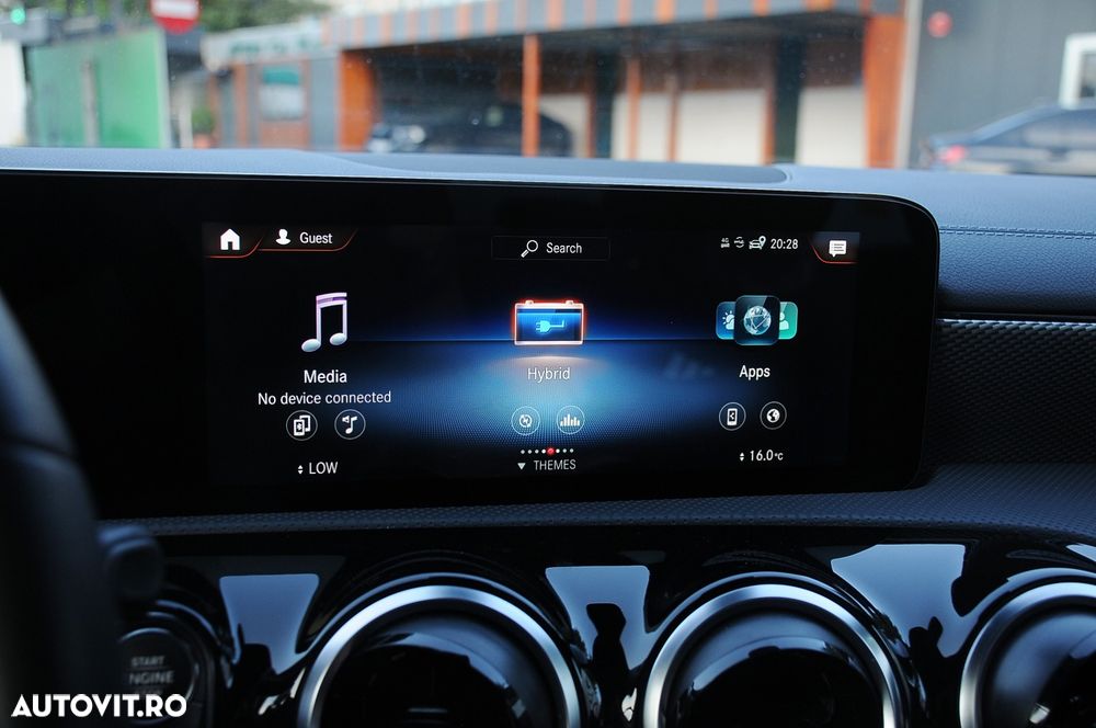 MERCEDES-BENZ CLA 2022 — imagine 35