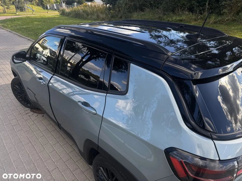 Jeep Compass - 11
