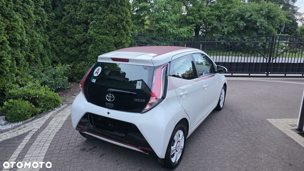 Toyota Aygo x-clusive Style Selection - 3