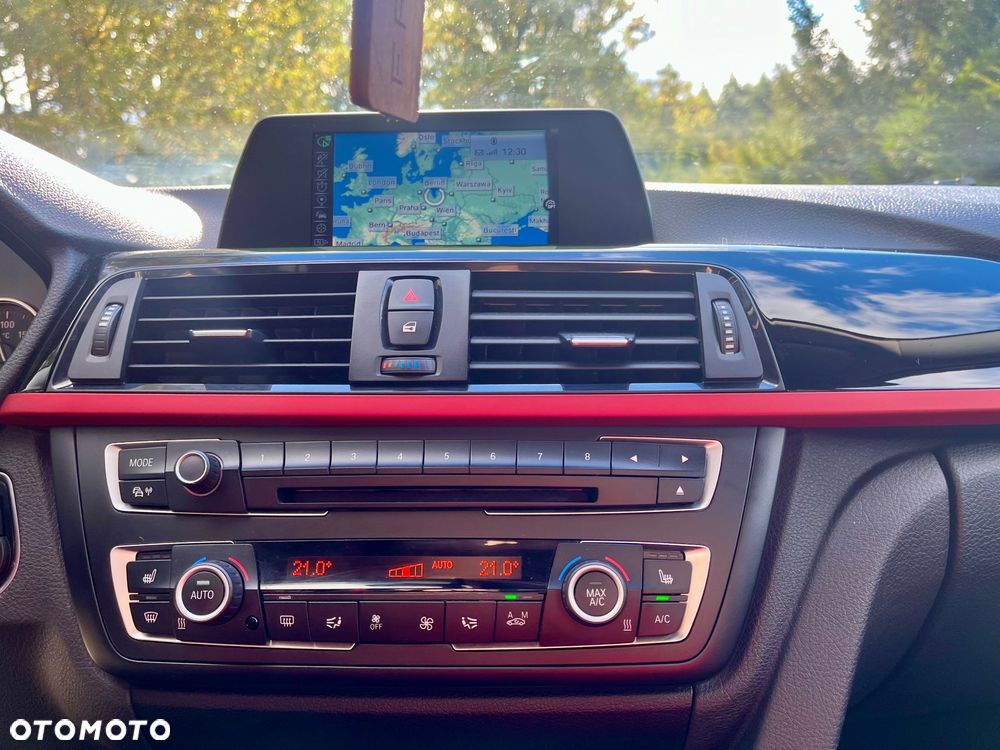 BMW Seria 3 318d Sport Line - 14