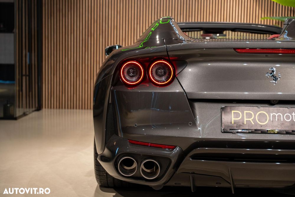 Ferrari 812 - 35