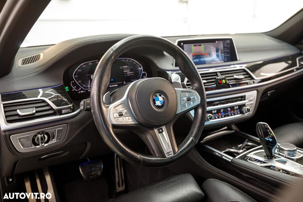 BMW Seria 7 745e AT PHEV - 23