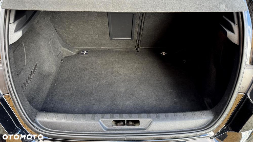 Peugeot 308 BlueHDi FAP 150 Stop&Start GT-Line Edition - 28