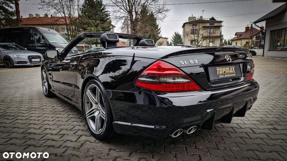 Mercedes-Benz SL 63 AMG SPEEDSHIFT MCT - 15