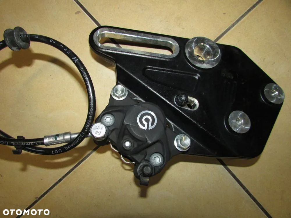Moto Morini Seiemmezzo 6 1/2 zacisk hamulcowy tył Brembo - 2