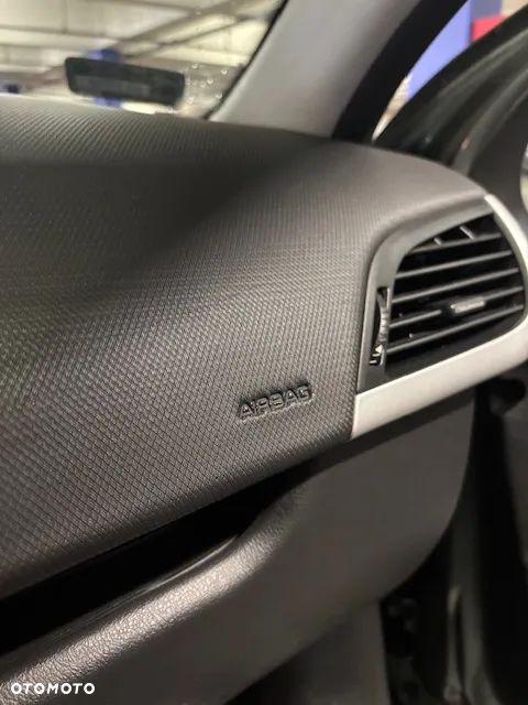 Peugeot 207 1.4 Presence - 19