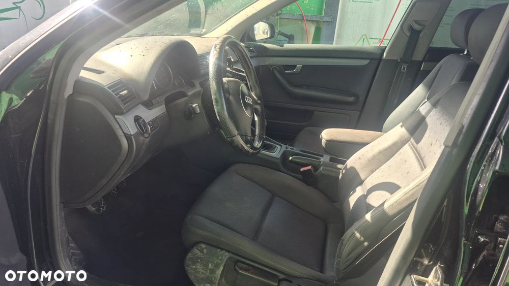Audi A4 Avant 2.5 TDI - 29