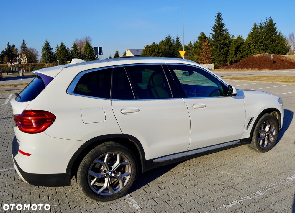 BMW X3 xDrive30i GPF xLine - 9