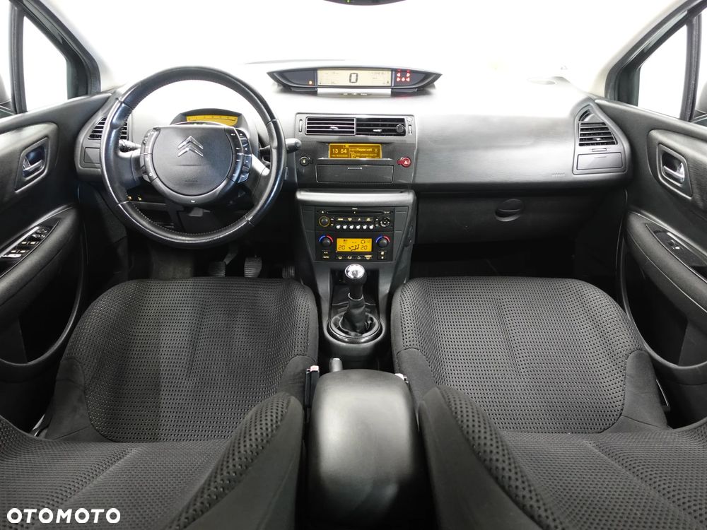 Citroën C4 1.6 HDi FAP Style - 27