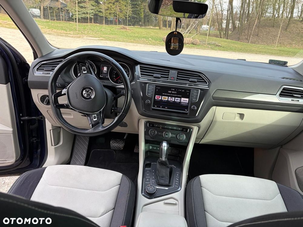 Volkswagen Tiguan 2.0 TDI SCR 4MOTION (BlueMotion Techn.) DSG Highline - 10