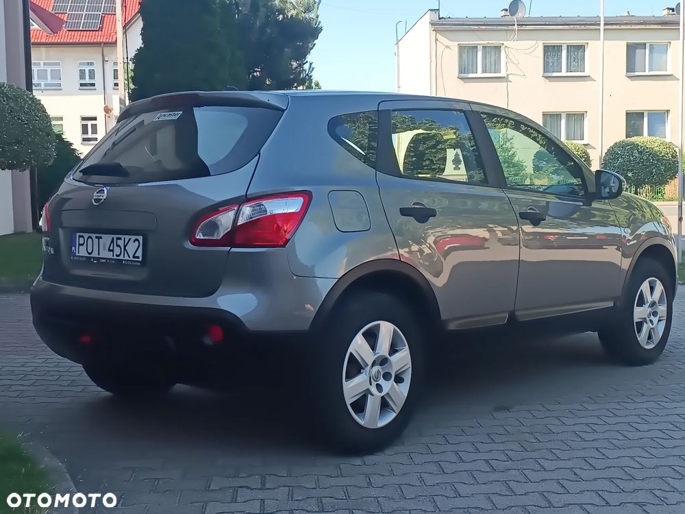 Nissan Qashqai 1.6 Visia - 8