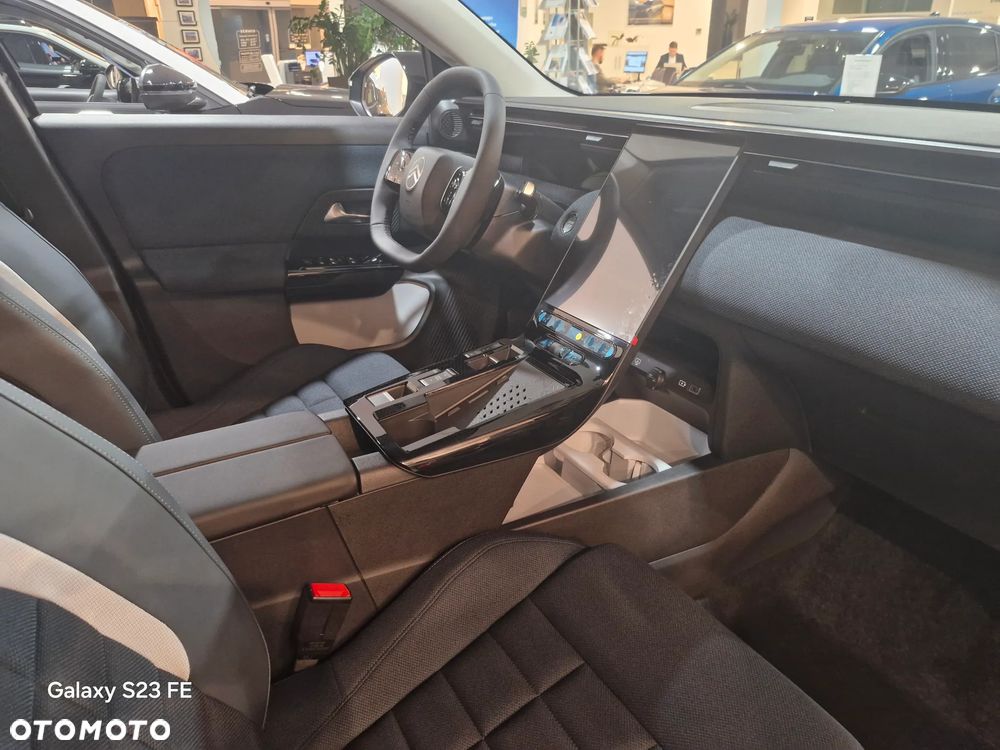 Citroën C5 Aircross 1.2 mHEV Max eDCT6 - 5