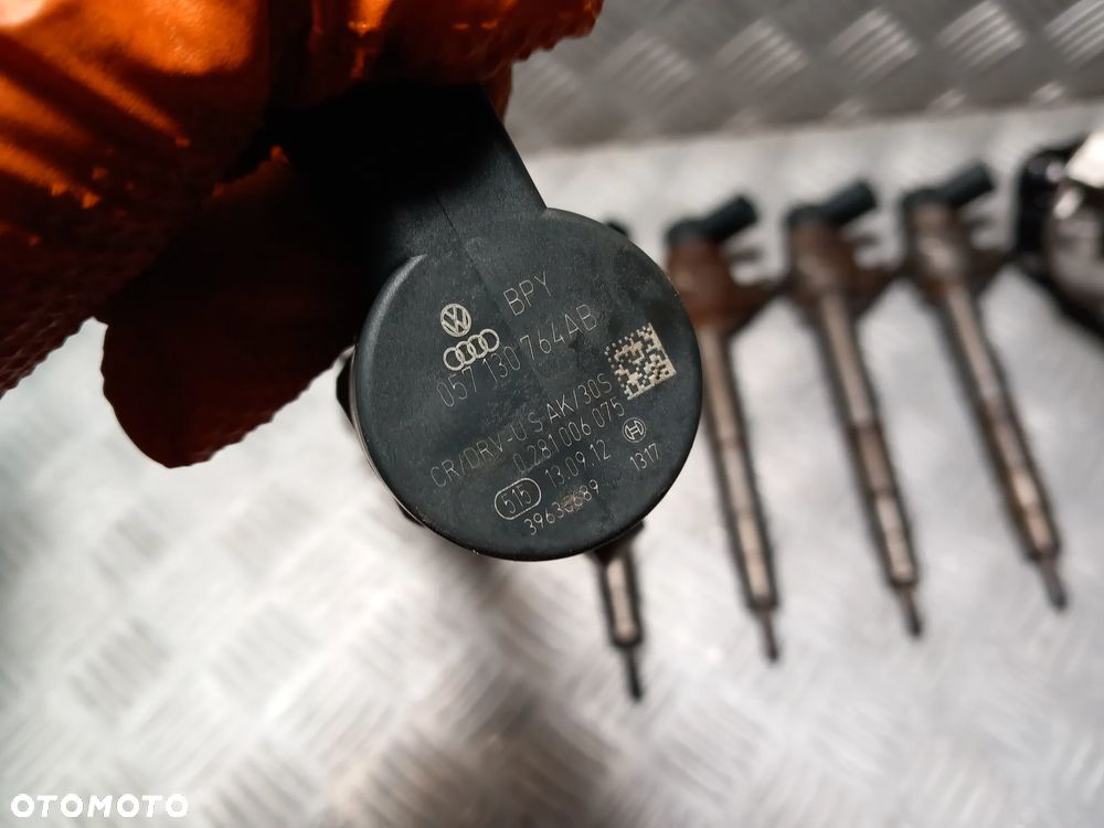 VW SKODA AUDI UKŁAD WTRYSKOWY 2.0 TDI KOMPLETNY 03L130089Q 03L130277J 03L130755AC - 4