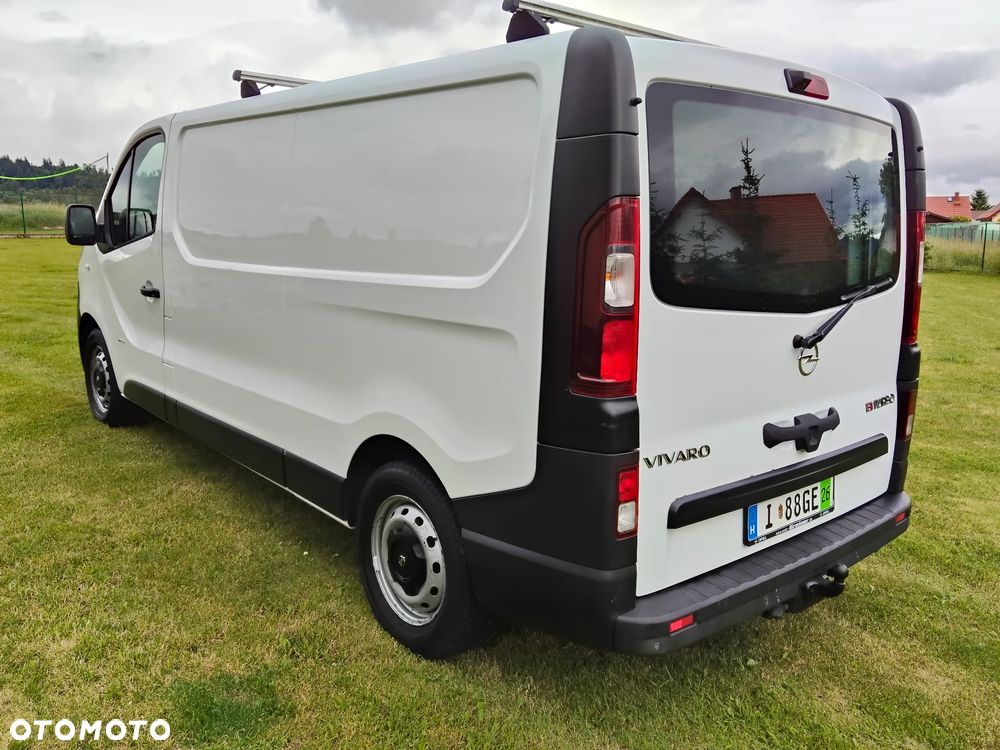 Opel Vivaro - 4