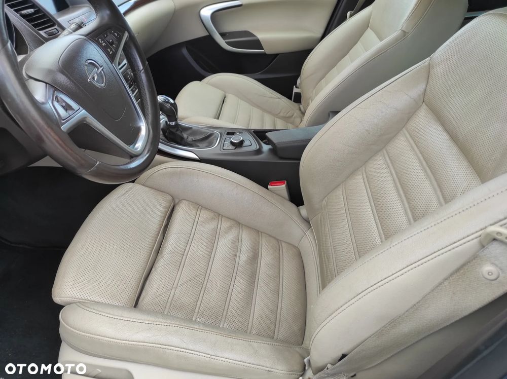 Opel Insignia 2.0 CDTI - 22